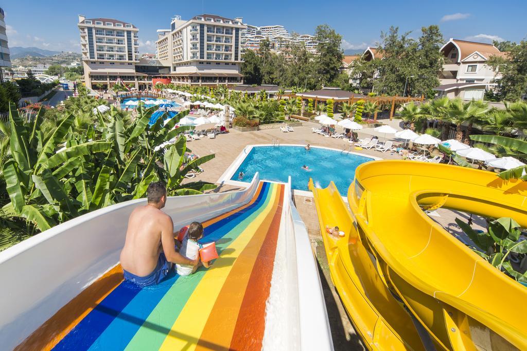 Dizalya Palm Garden Hotel Konaklı Exterior foto